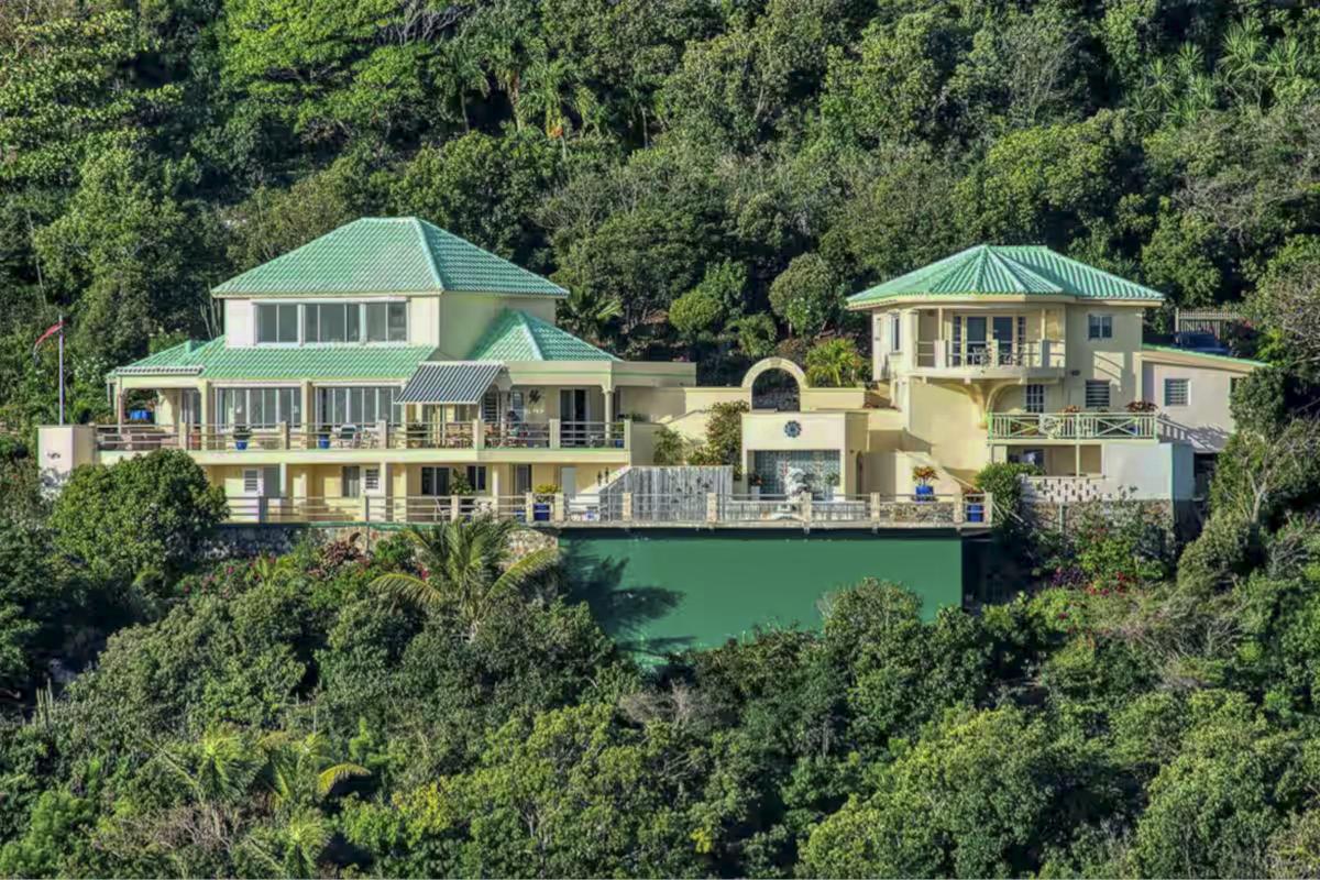 27.Location villa piscine vue mer Oyster Pond Saint Martin_ensemble